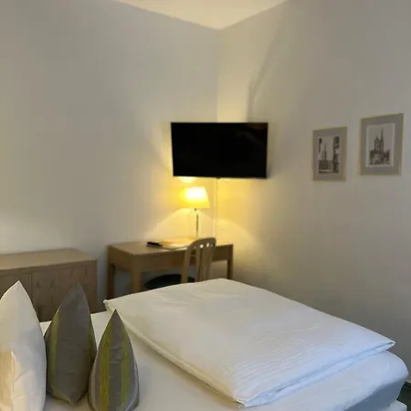 Am Grudenberg Hotel Halberstadt