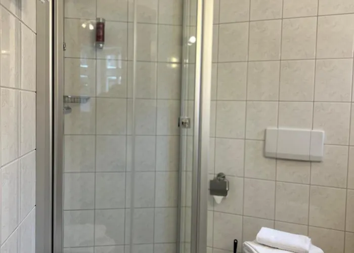 Am Grudenberg فندق